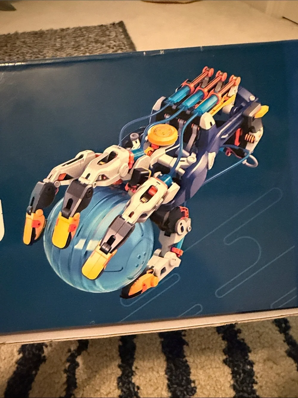 Thames & Kosmos Mega Cyborg Hand Building Kit - Blue/Gray/Yellow